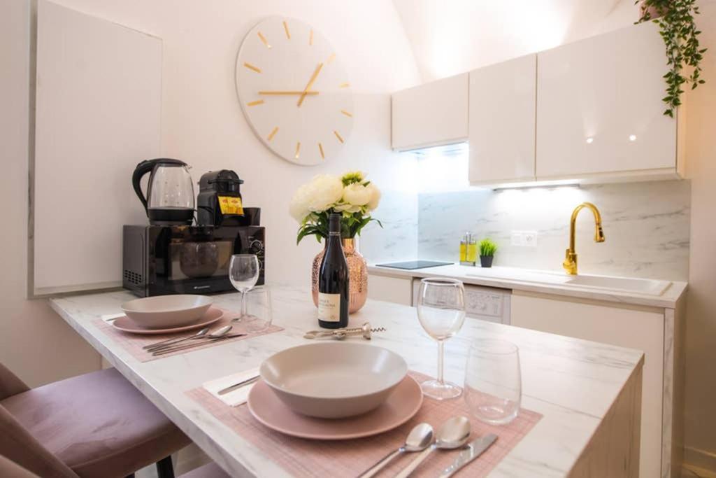 Le Longepierre - Hypercentre Historique De Dijon Apartment ภายนอก รูปภาพ