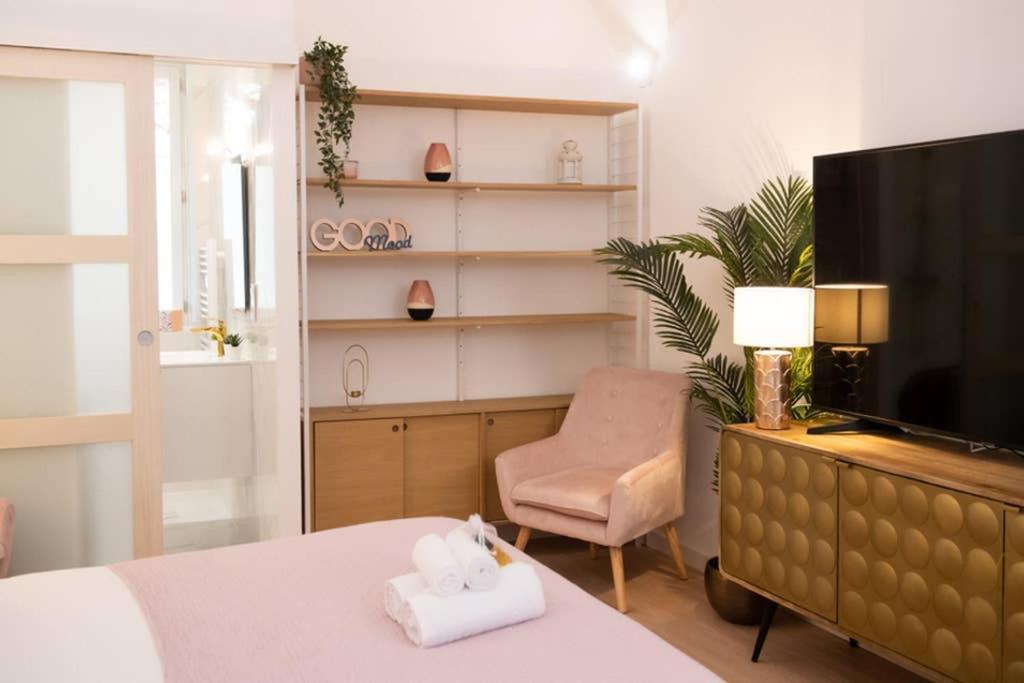 Le Longepierre - Hypercentre Historique De Dijon Apartment ภายนอก รูปภาพ